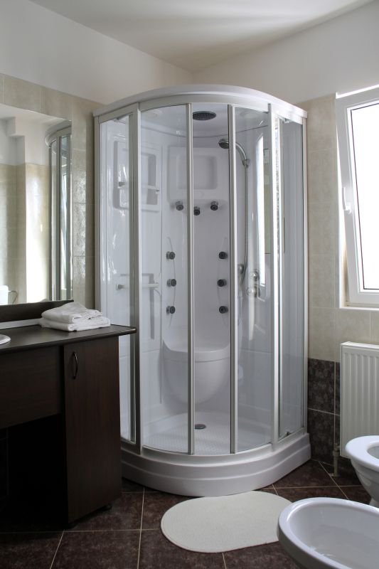 Compact Shower with Clear Glass